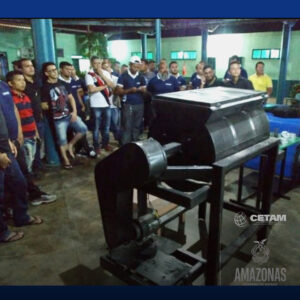 Imagem da notícia - Alunos de Mecânica, do Cetam/Coari, fazem máquina de misturar ração