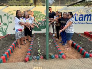 Imagem da notícia - Projeto ‘Mãos à Horta’ da escola técnica do Cetam em Silves muda vida de idosos da cidade